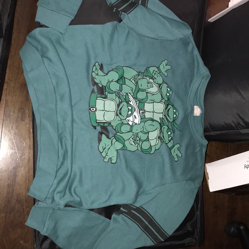 NINJA TURTLE SWEATSHIRT
